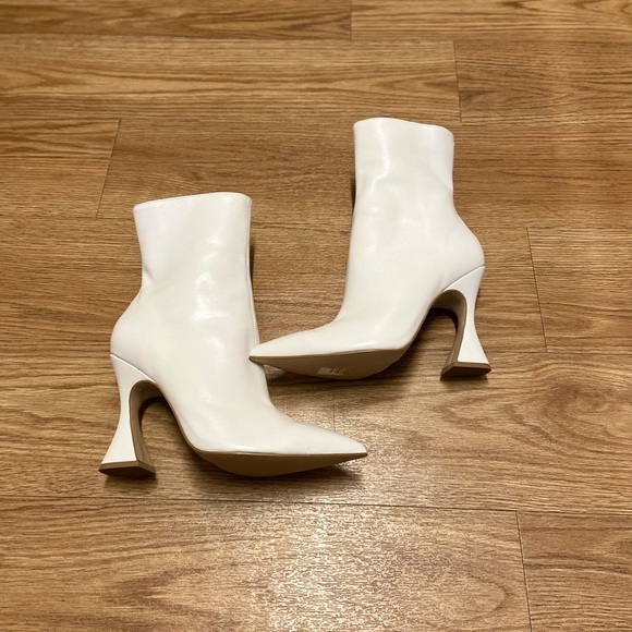 Steve Madden Ankle Boots - Picture 6 of 11